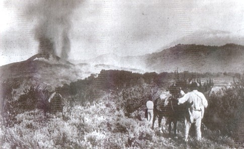 tenerife-volcano-eruption-chinyero-1909.jpg