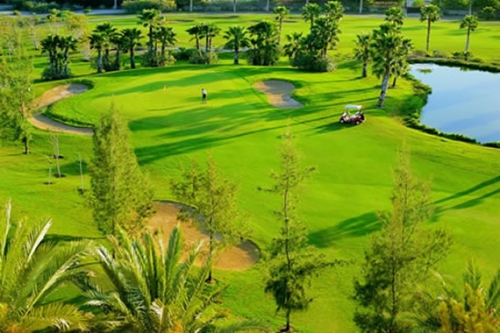 Golf Las Americas.jpg